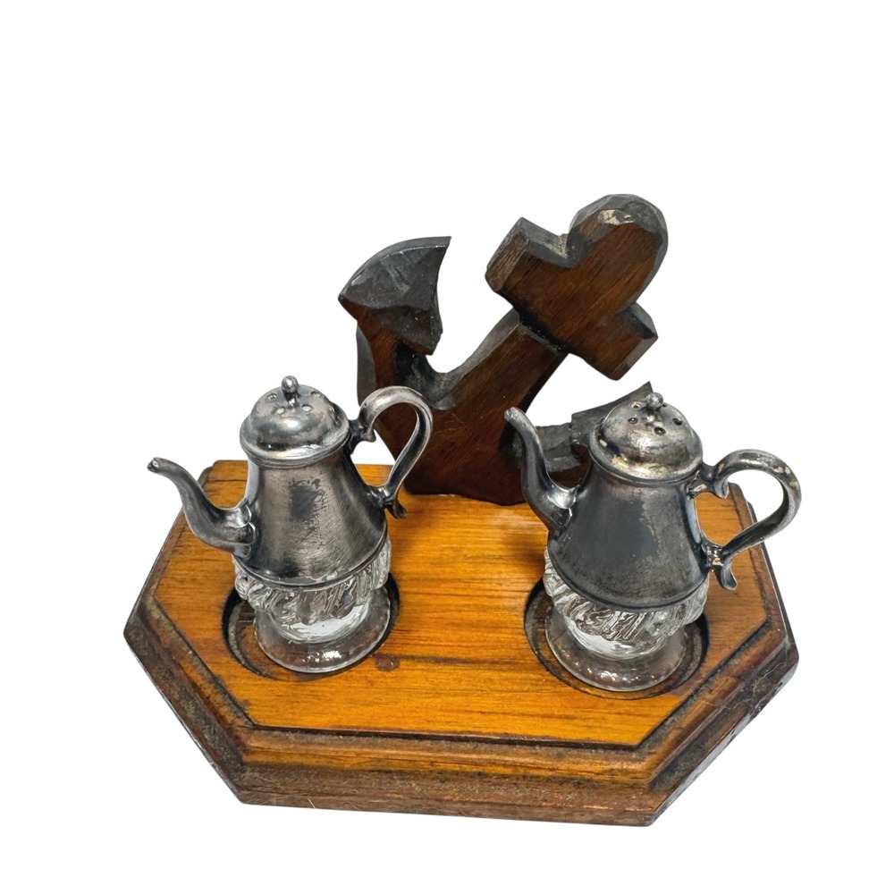Vintage Nautical Anchor Wood Base Salt and Pepper Shakers Teapot Glass Silver
